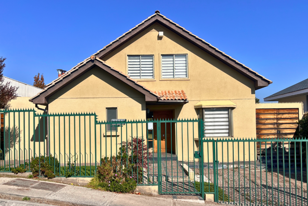 Casa en Venta de 5 Dormitorios y 4 Baños en comuna La Florida, Chile - Portal Propiedades